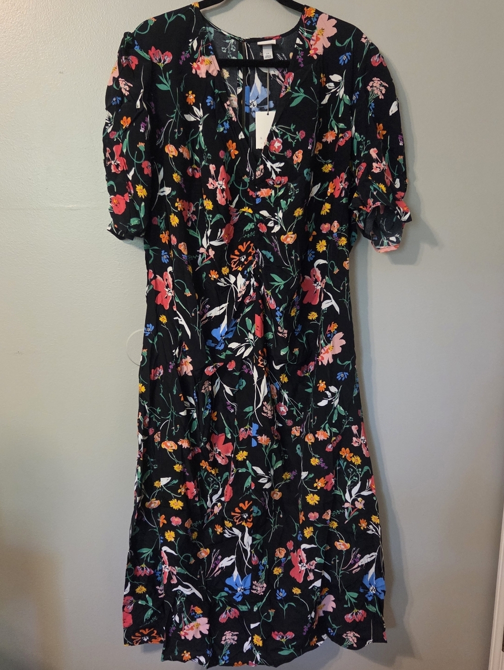 A New Day Womens Plus Size Black Puff Sleeve Floral Ruched Midi Dress. Sz 2X - Picture 4 of 10